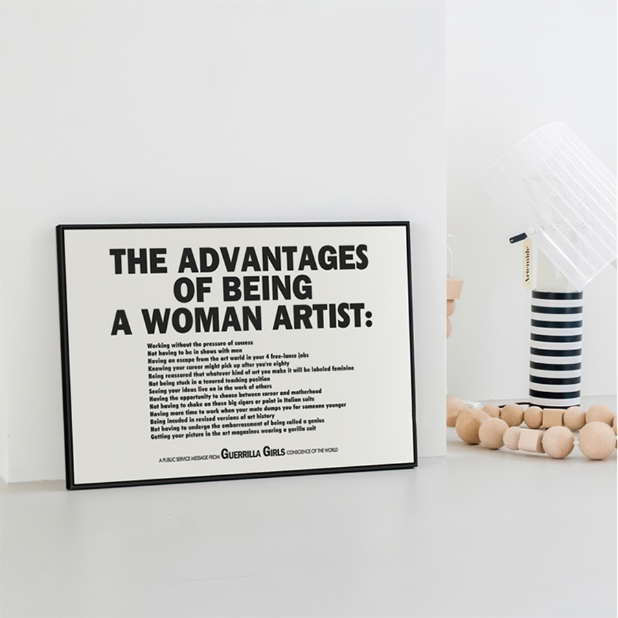 ZHXS Woman Artist Wall Art