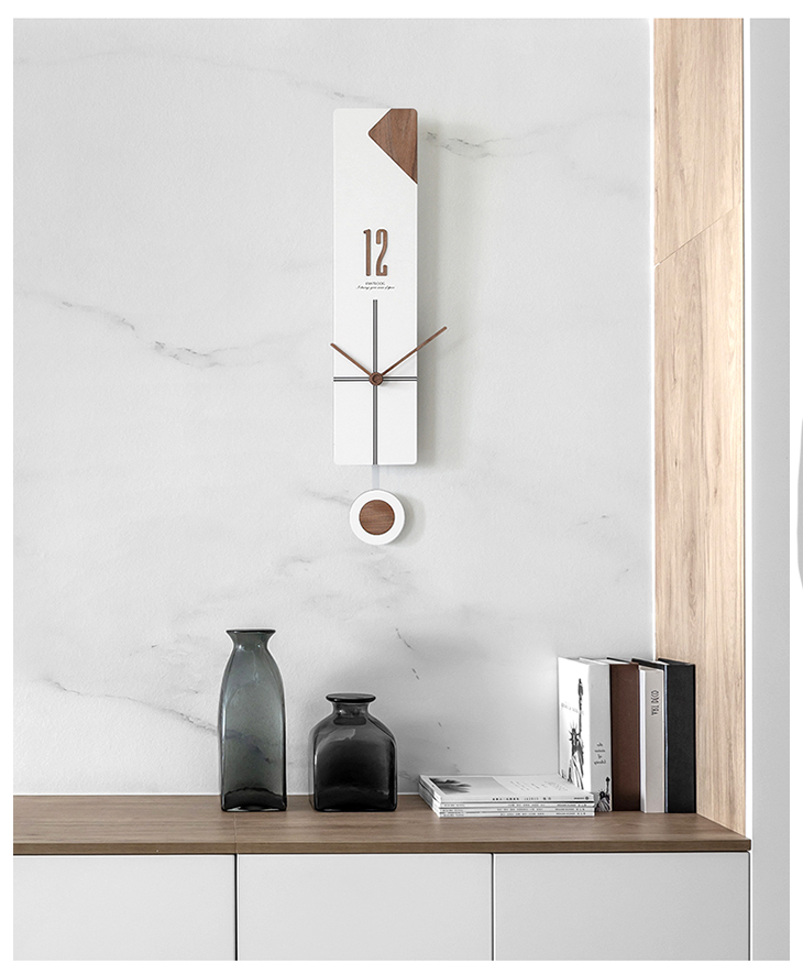 Emitdoog Simple Line Swing Clock